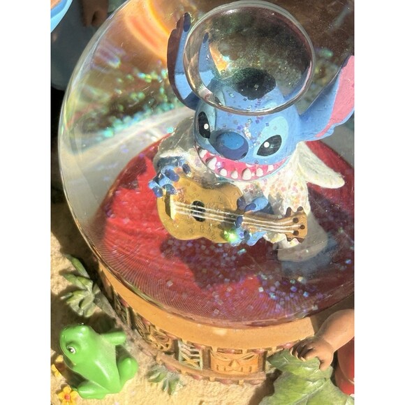 Disney Exclusive Lilo & Stitch as Elvis Musical Snow Globe Aloha Authentic - Picture 4 of 8